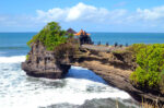 Batu-Bolong-Temple-Tanah-Lot-Temple